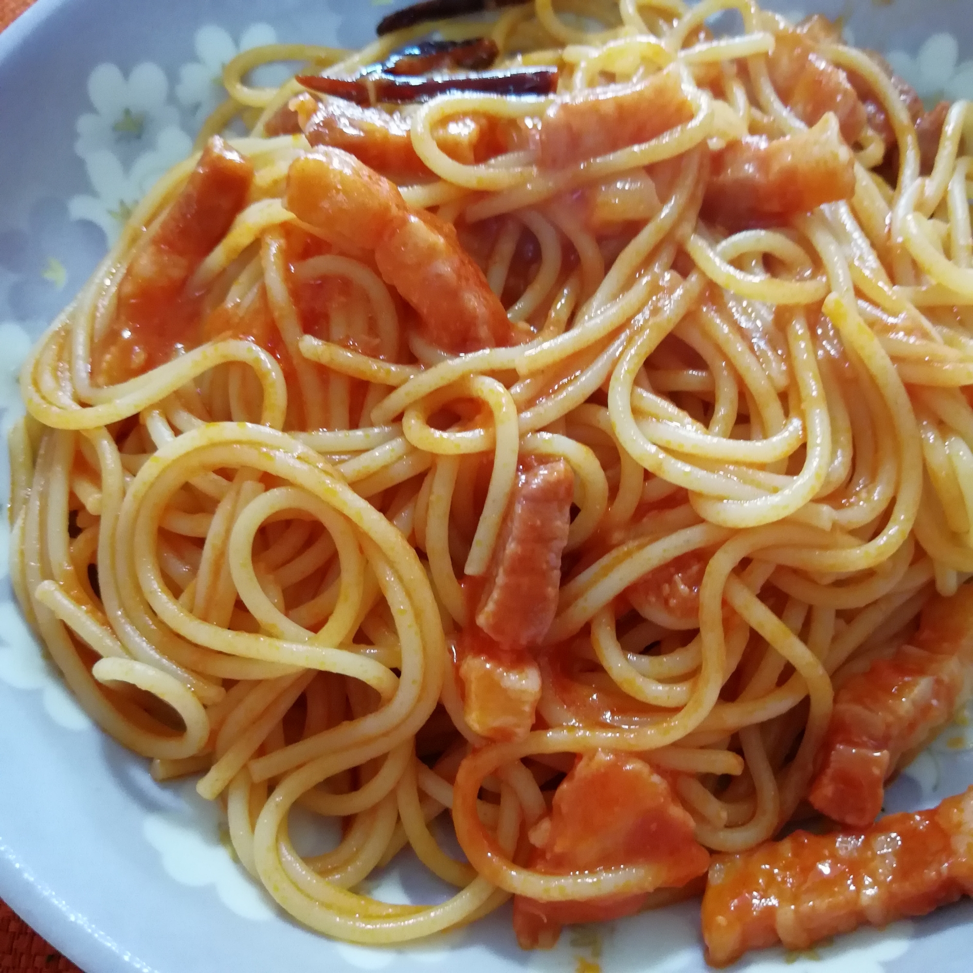 トマトペーストで簡単に★パンチェッタのトマトパスタ