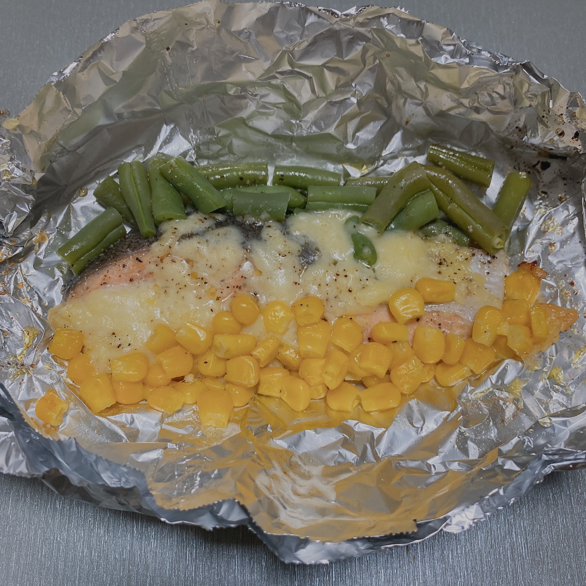 冷凍野菜と鮭のホイル焼き レシピ 作り方 By Reika 4 17 楽天レシピ 冷凍野菜と鮭のホイル焼き レシピ 作り方 By Reika 4 17 楽天レシピ