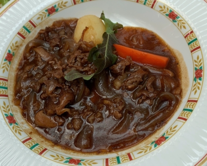 隠し味で美味しい！ビーフシチュー＋＋