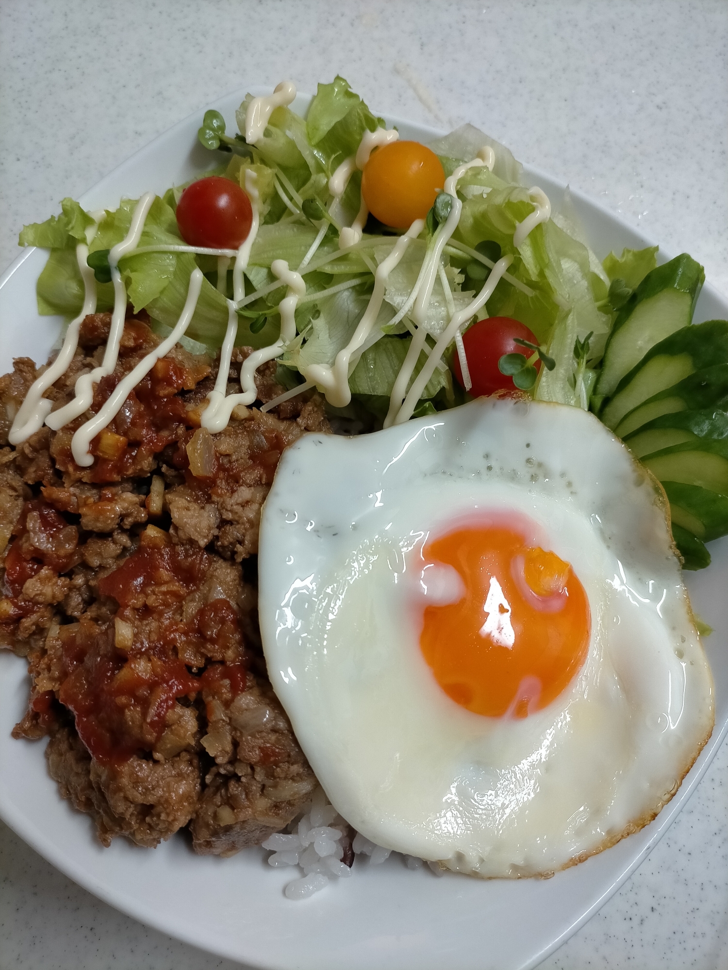 超簡単！ロコモコ丼のごぼう入り超ミニハンバーグ？！