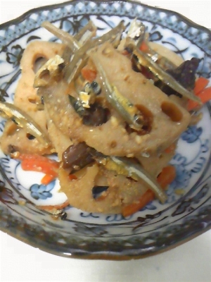 蓮根といりこの甘辛ゴマ炒め♪