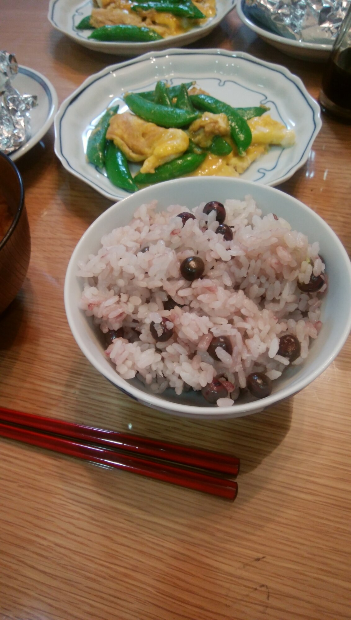 農家が食べる炊飯器で絶品 赤えんどう豆ごはん レシピ 作り方 By まなぴよ8536 楽天レシピ