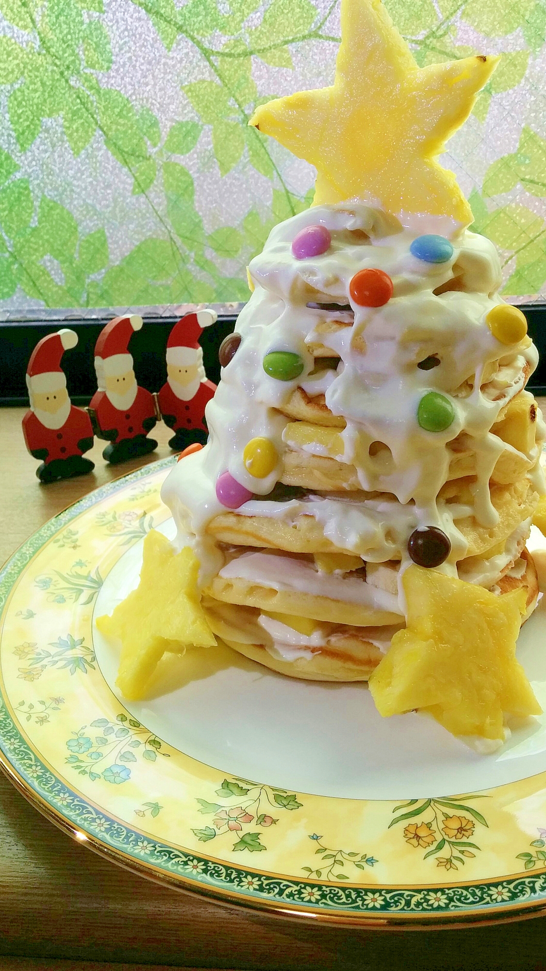 パンケーキでハワイアンなクリスマスツリーケーキ