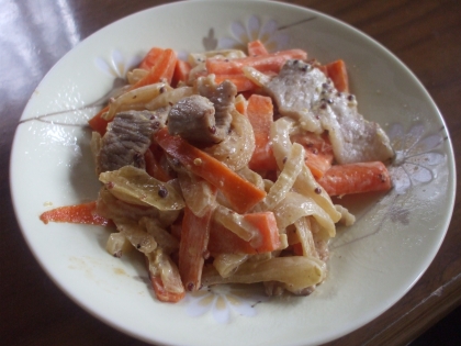 お弁当に★豚こま肉の粒マスタード炒め