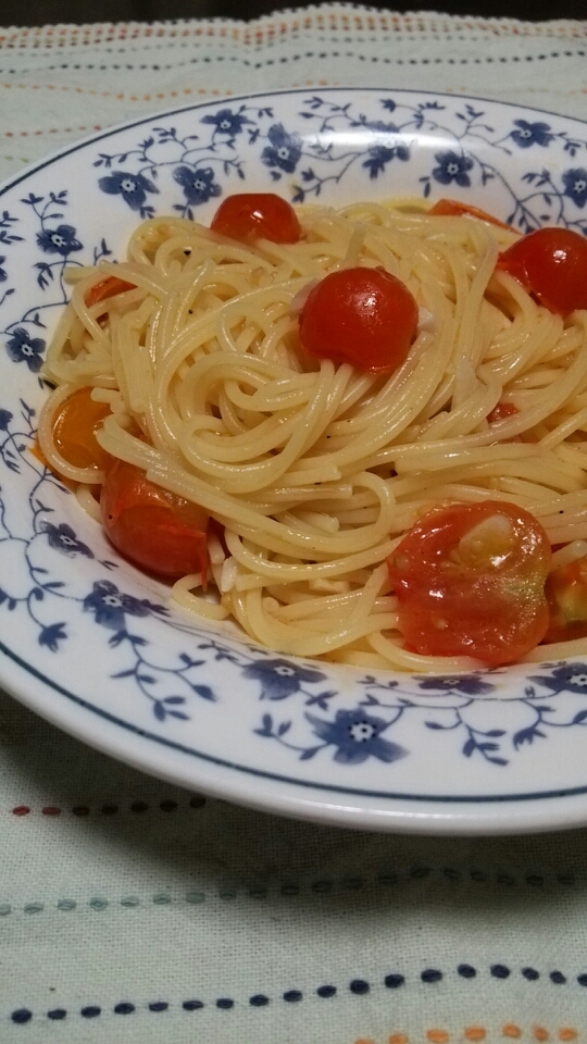 ミニトマトが大量にあるときのスパゲティ