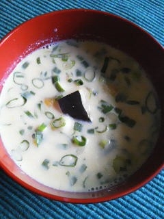 かぼちゃの豆乳味噌スープ