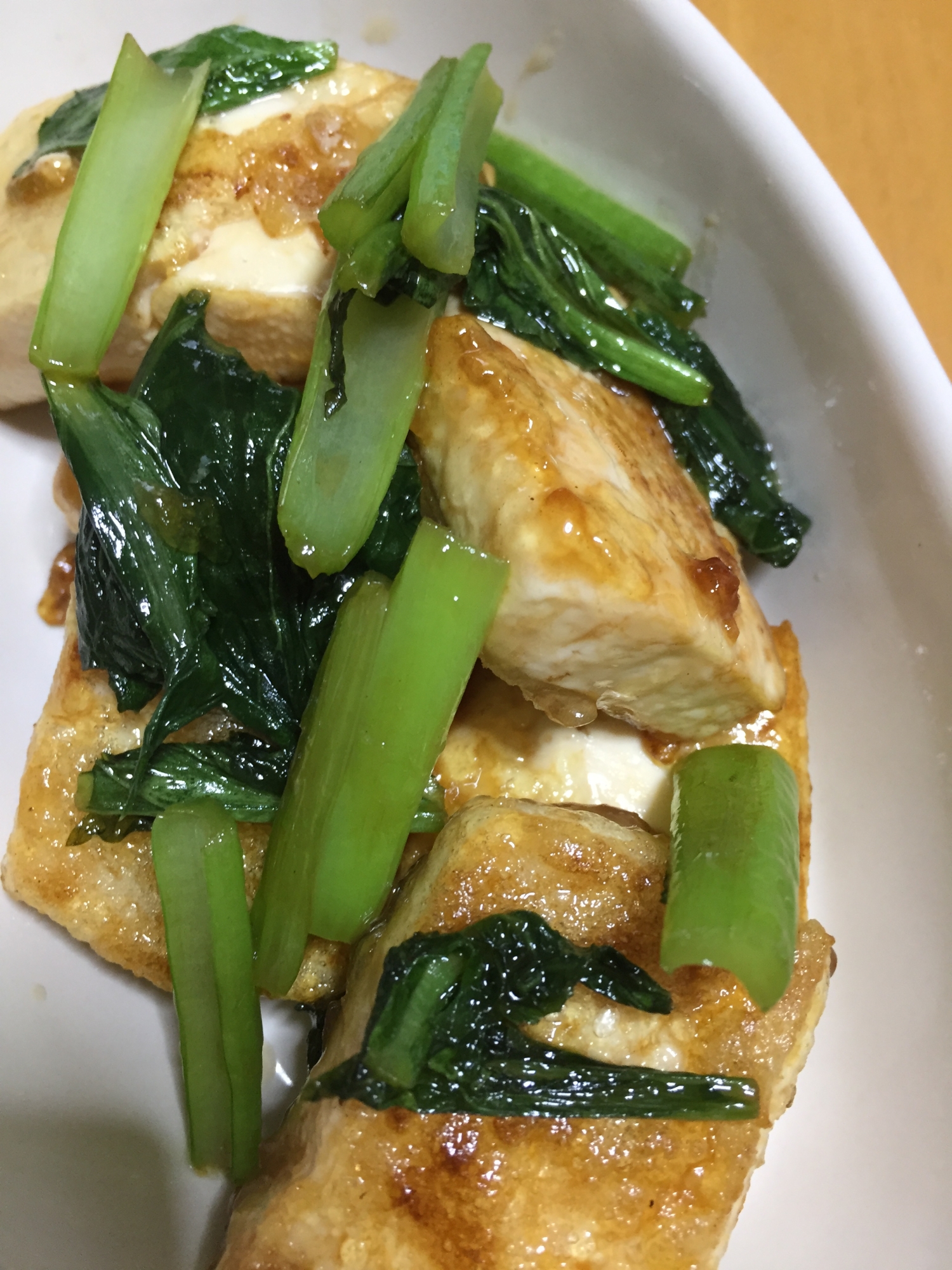 豆腐と小松菜のオイスター炒め