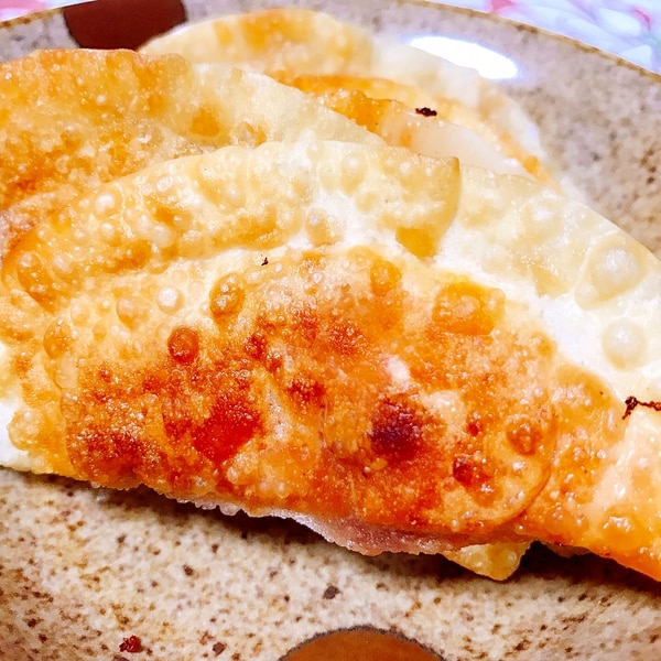 餃子の皮の残りでミニ揚げピザ レシピ 作り方 By ゆなったん 楽天レシピ 餃子の皮の残りでミニ揚げピザ レシピ 作り方 By ゆなったん 楽天レシピ