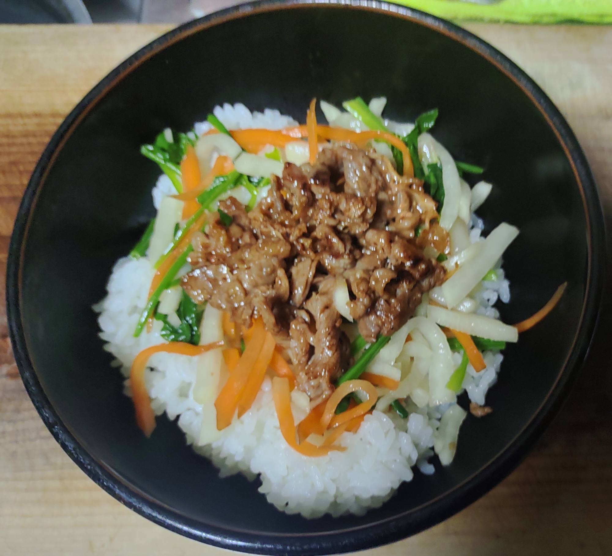 チャチャっとビビンバ丼