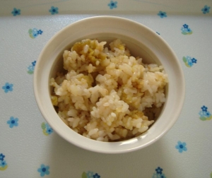 焼き芋を使って混ぜ込みご飯