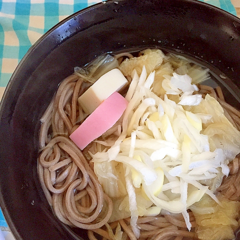 ネギとかまぼこの蕎麦☆