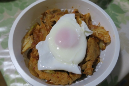 みりんで辛さまろやか！豚キムチ丼