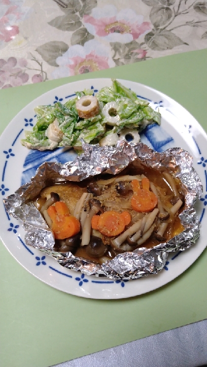 ♡バターポン酢で絶品♪簡単野菜と鱈のホイル焼き♡