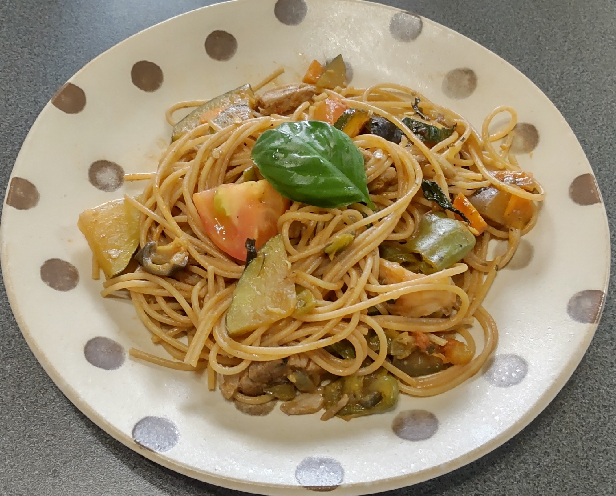 野菜たっぷり！野菜と豚肉のスパゲッティ｡◕‿◕｡