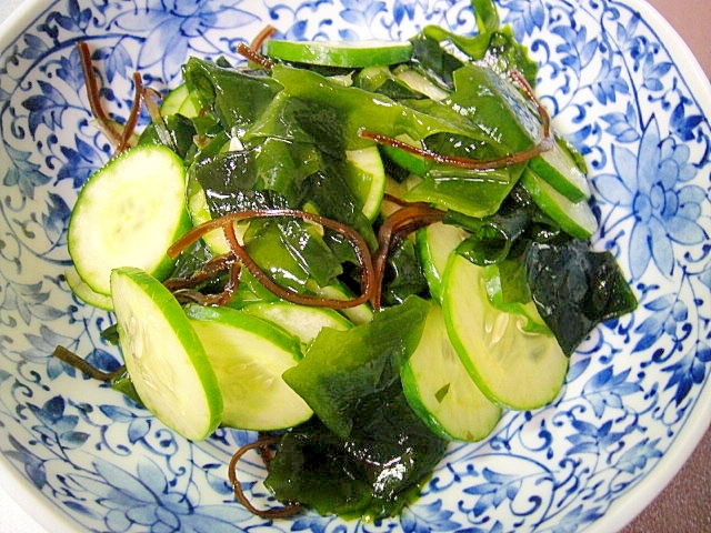 きゅうりとわかめの塩昆布和え レシピ 作り方 By Mint74 楽天レシピ