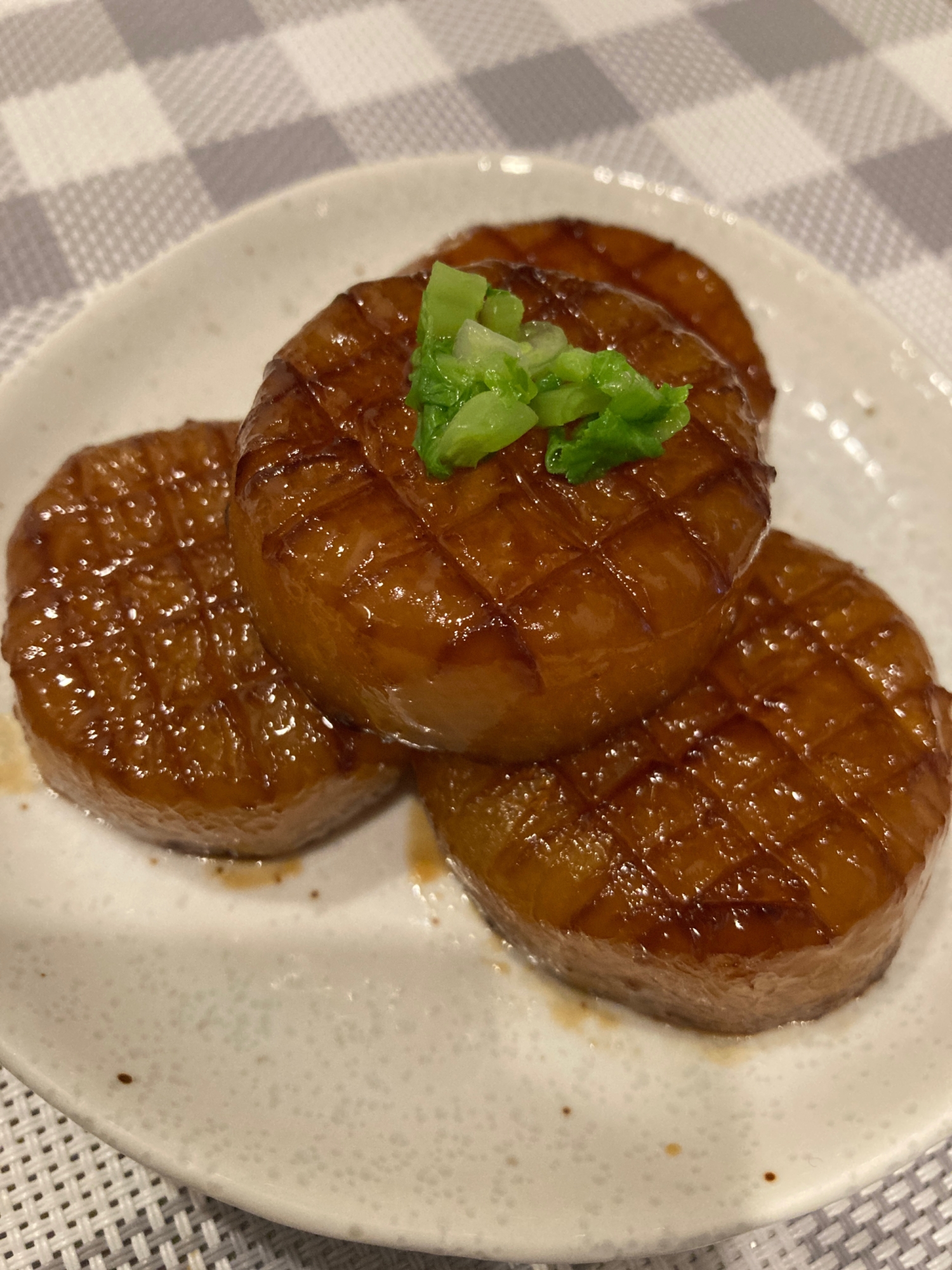 豚丼のたれで☆大根ステーキ♪