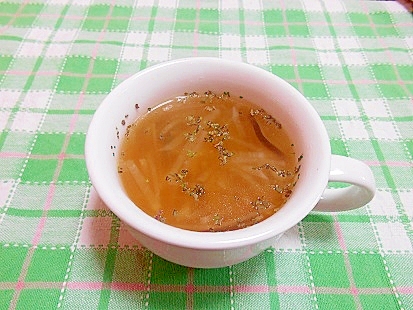 大根と椎茸のコンソメスープ