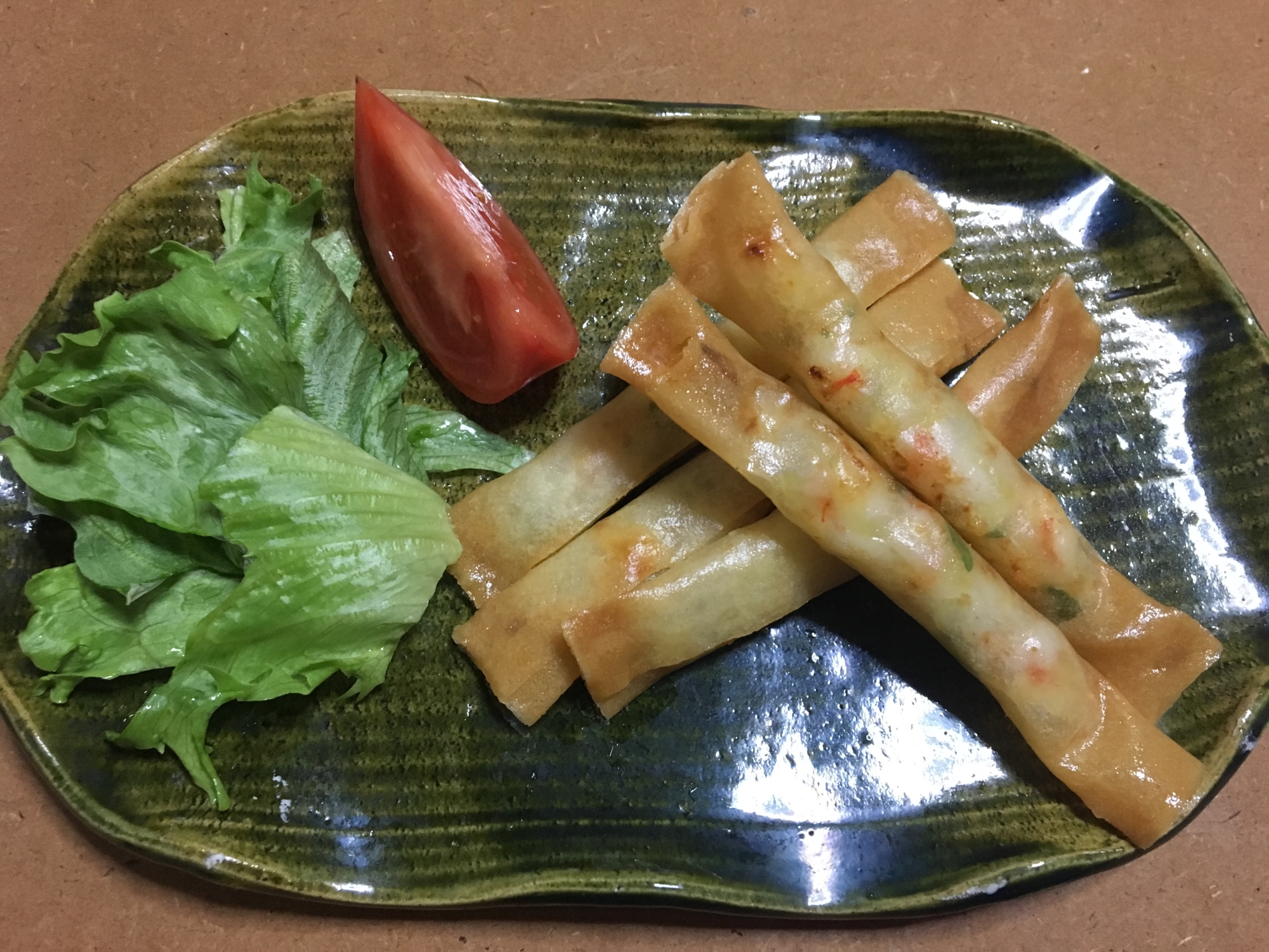 エビとチーズのスティック春巻き