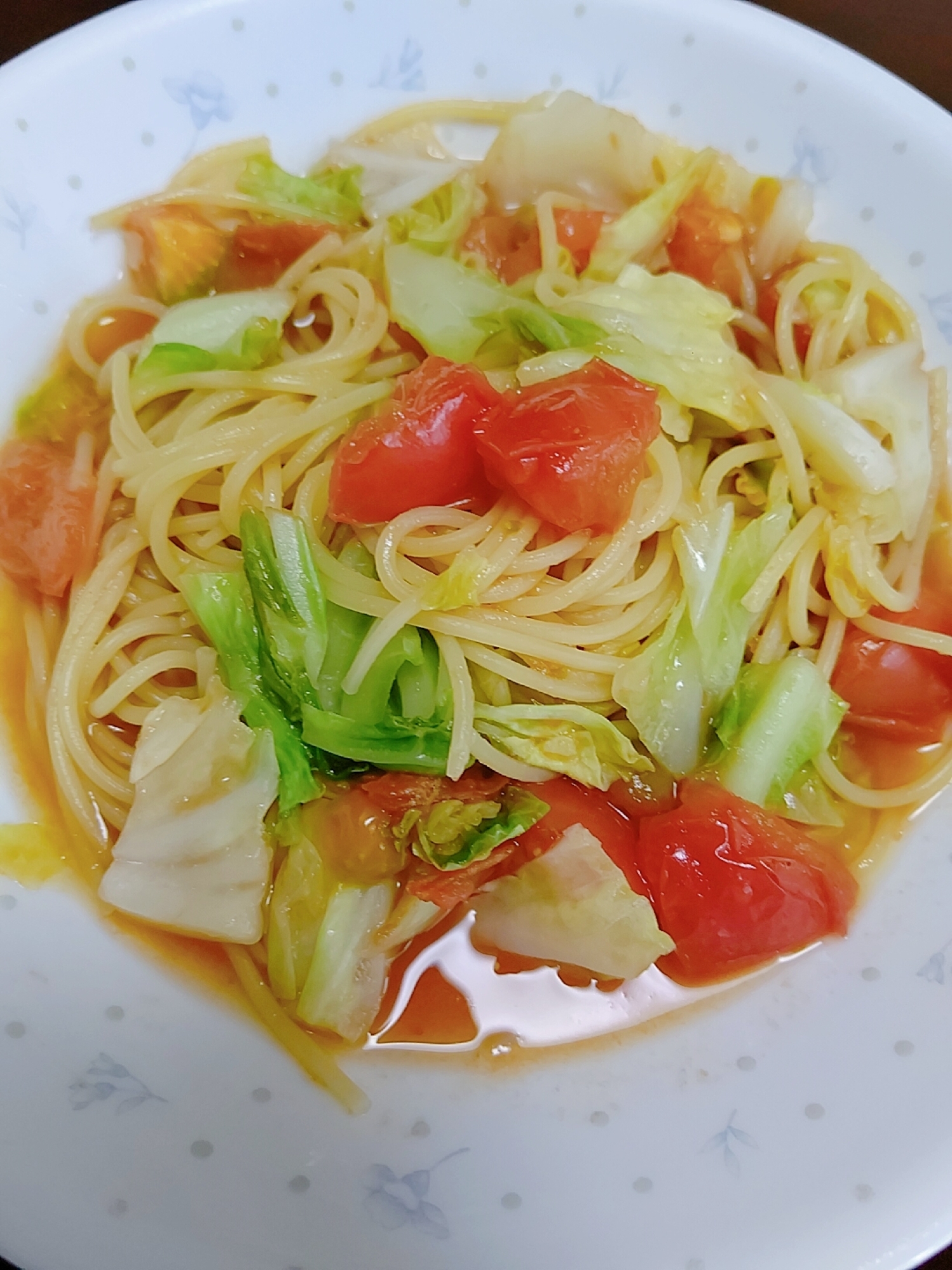 トマトとキャベツの和風パスタ