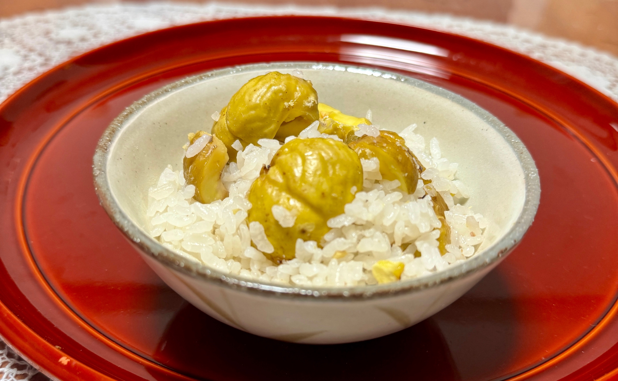 秋の味覚❗️ゴロッとほっくり☆栗ご飯