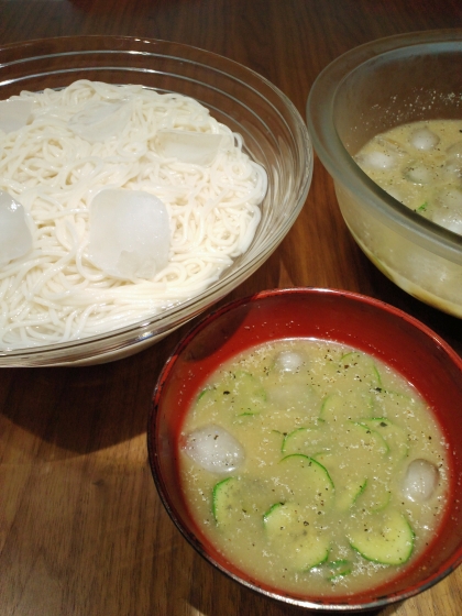 埼玉の夏定番料理と言えば冷汁ですよね！子供が大葉とみょうがを嫌がるので家はきゅうりとゴマのみですがよく作ります。