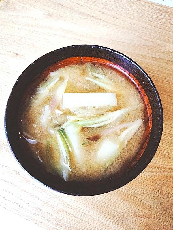 思い出の♪ミョウガとジャガイモのお味噌汁