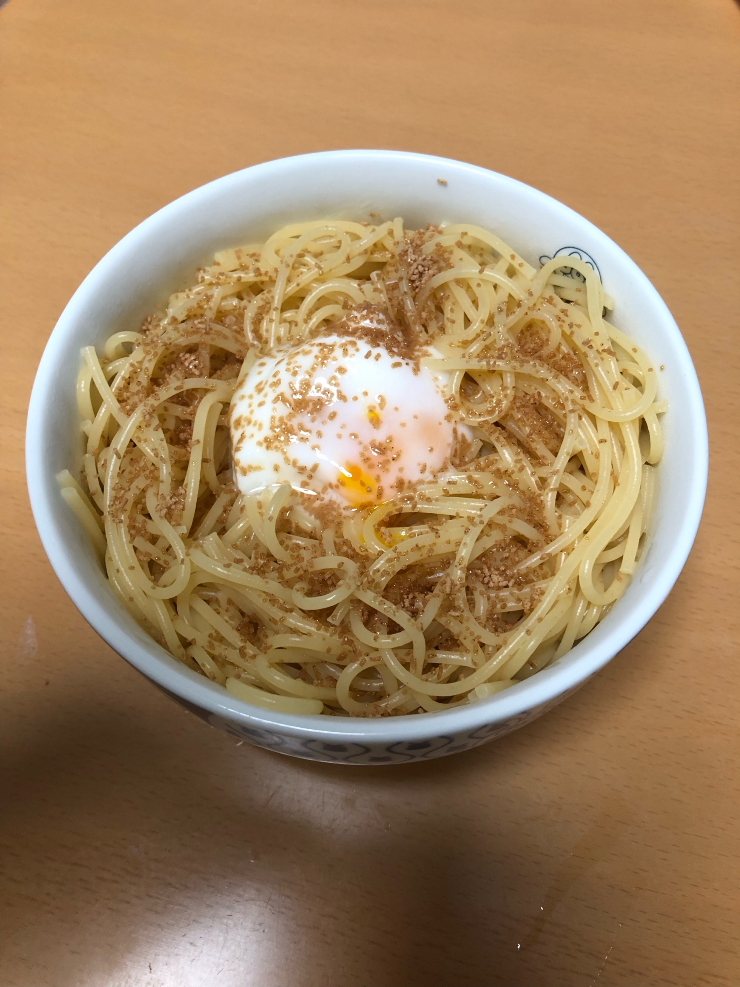 簡単！温泉卵とだしの素で作るパスタ♪