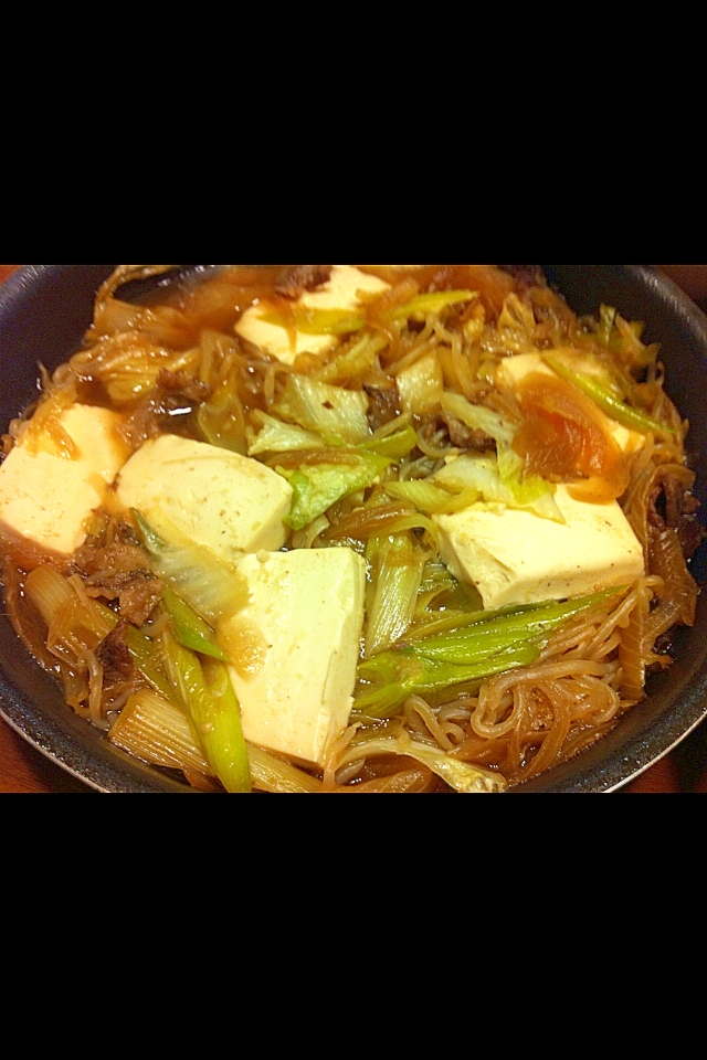 鍋で余った野菜の処理に！肉豆腐