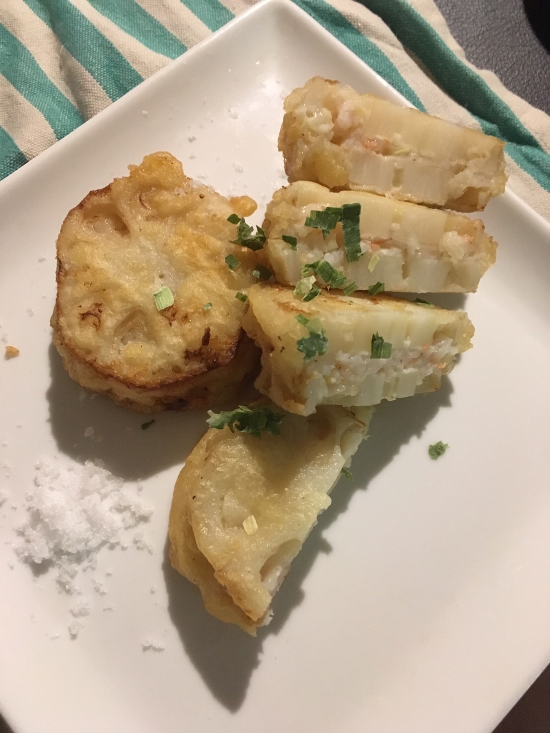海老のサクサクレンコンのはさみ揚げ レシピ 作り方 By かづyuzu 楽天レシピ
