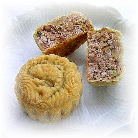 甘くない生地＆市販のフレークde青花魚（サバ）月餅