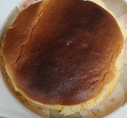 手作りチーズのベイクドチーズケーキ