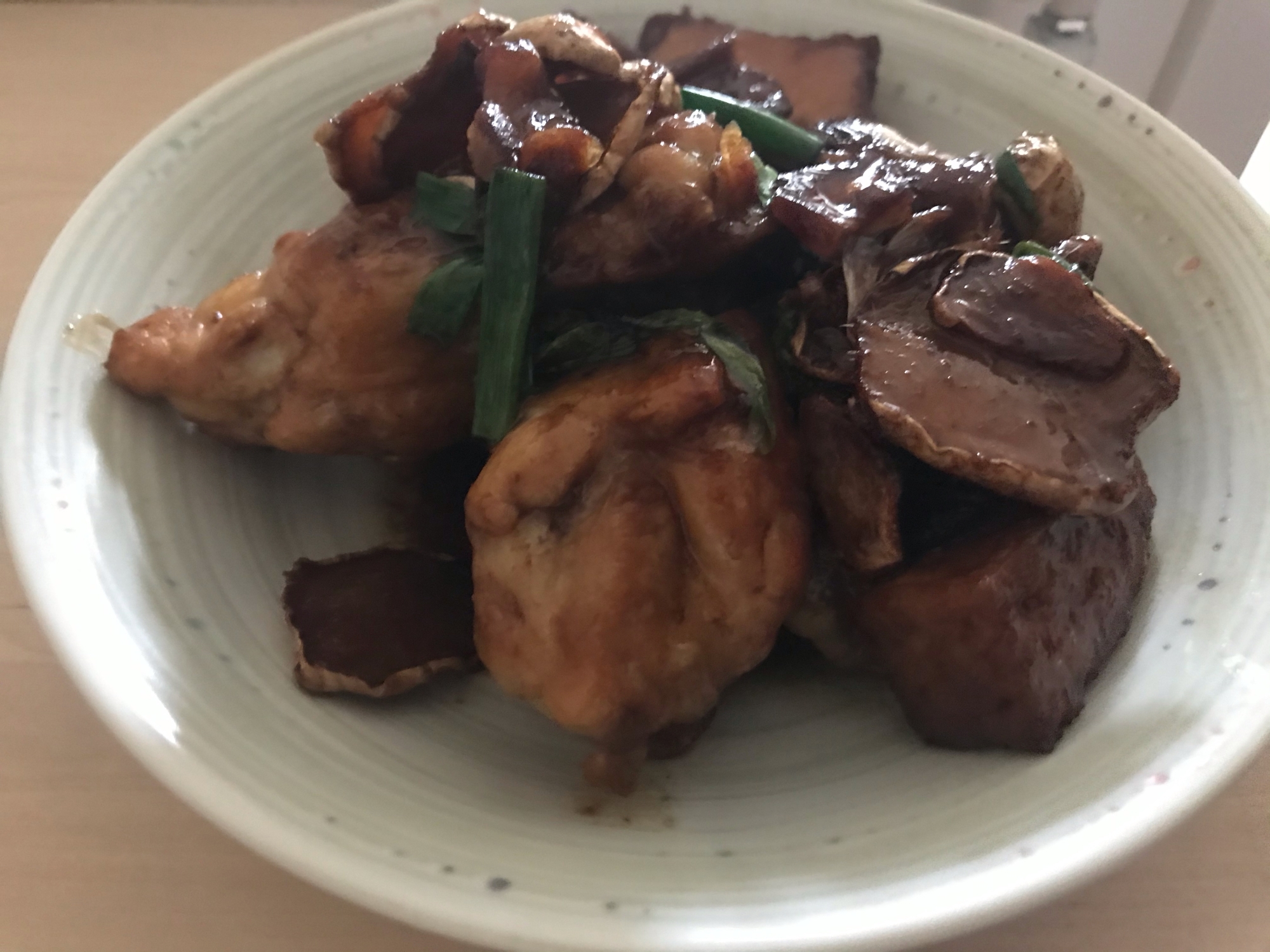 三杯雞（台湾の家庭料理)
