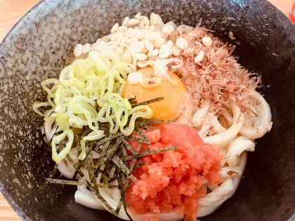 簡単すぎる☆明太釜玉うどん♪