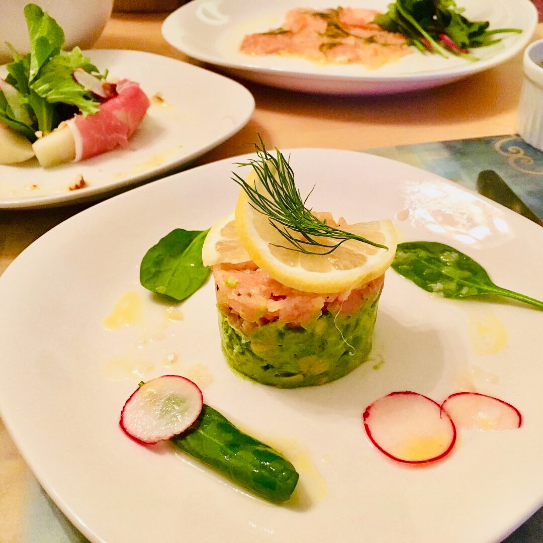 サーモンのタルタル ホワイトデーディナーに レシピ 作り方 By Housewife U S 楽天レシピ サーモンのタルタル ホワイトデーディナーに レシピ 作り方 By Housewife U S 楽天レシピ