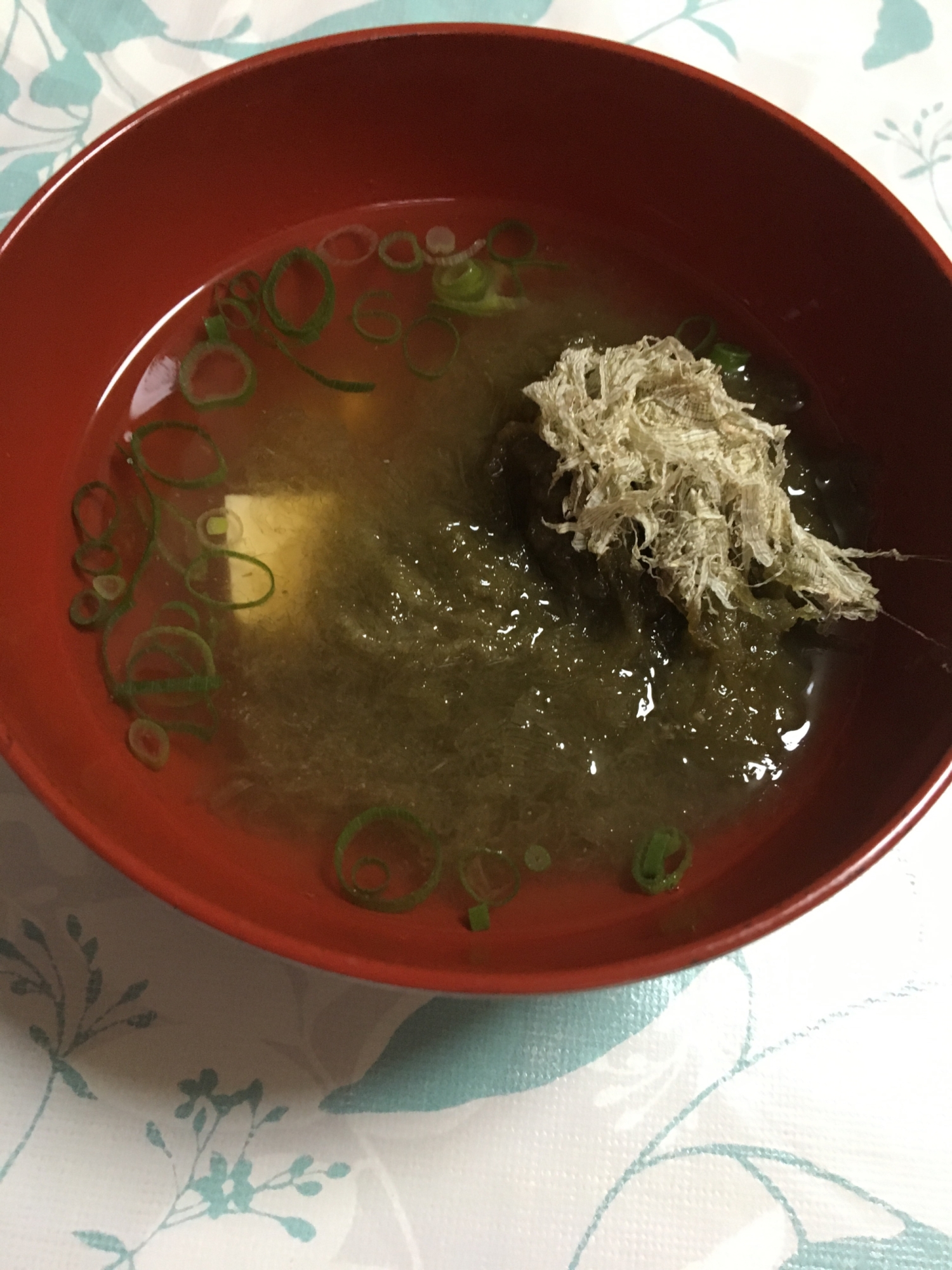 豆腐と刻み葱のとろろ昆布のお吸い物 レシピ 作り方 By Xmickyx 楽天レシピ 豆腐と刻み葱のとろろ昆布のお吸い物 レシピ 作り方 By Xmickyx 楽天レシピ