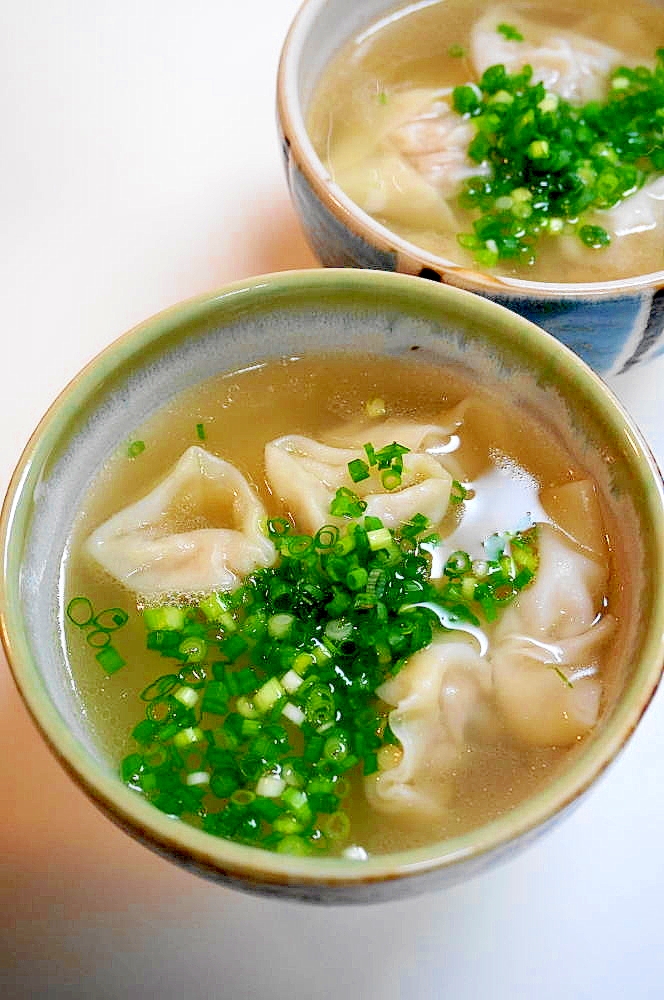 ワンタンのツルン食感が絶品 海老ワンタンスープ レシピ 作り方 By Oppeke22 楽天レシピ