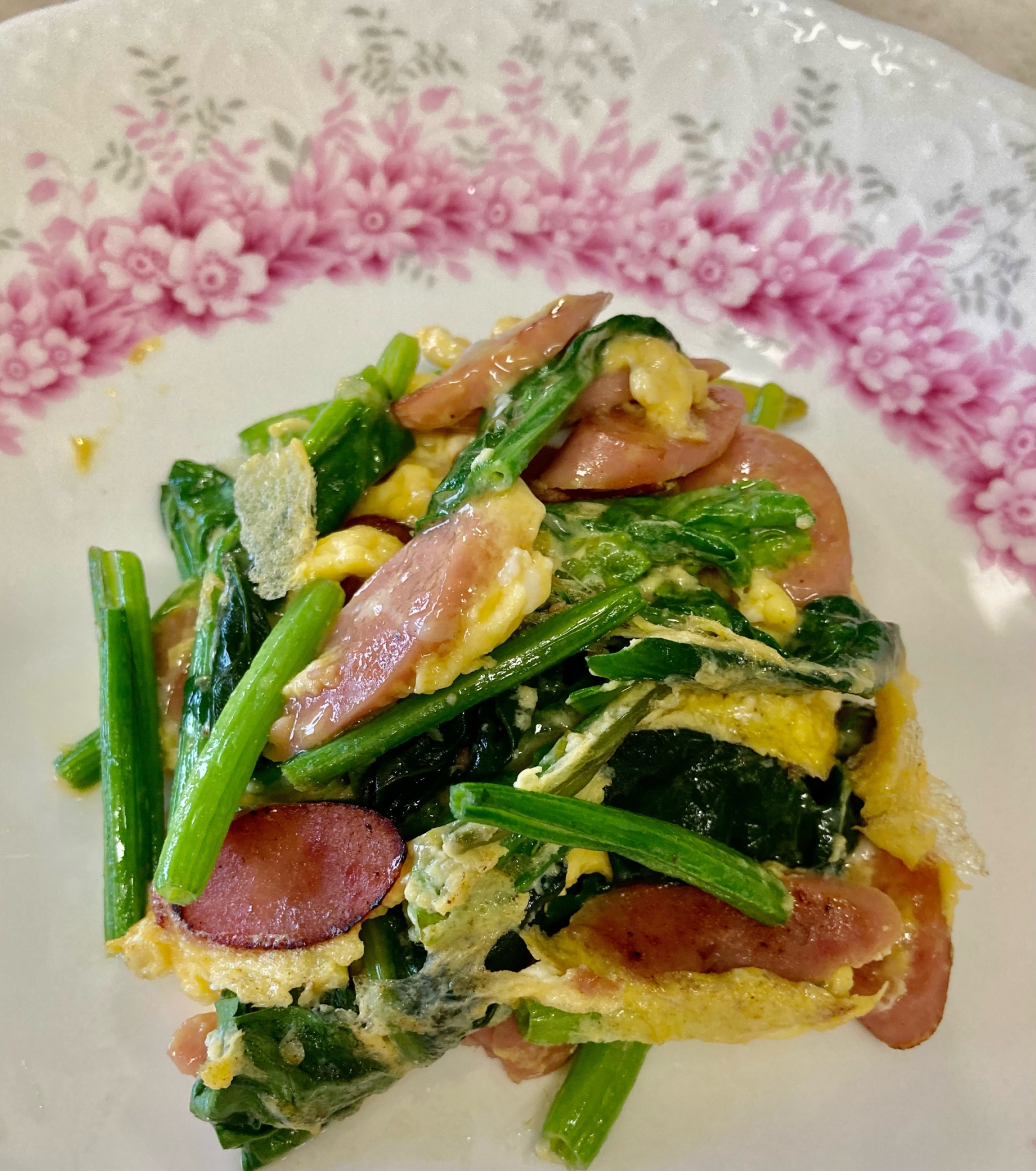 お弁当のおかず! ほうれん草とウィンナーの☆卵炒め