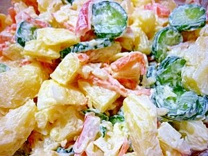 黒酢入り❤かにかまポテトサラダ レシピ・作り方 by *megmako* - 楽天