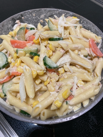 付け合わせに重宝します♡ペンネで作るマカロニサラダ