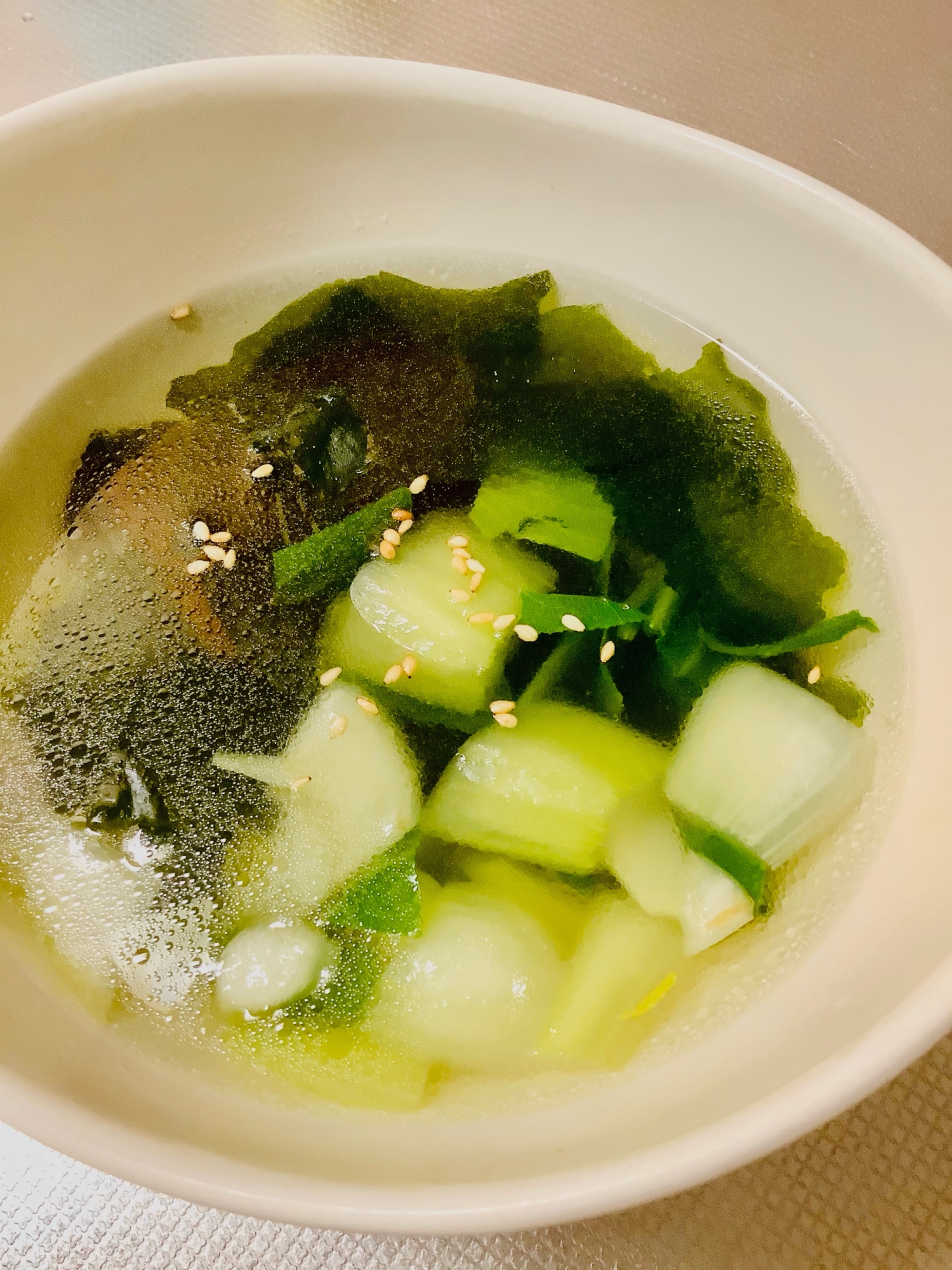 簡単♪青梗菜の中華スープ