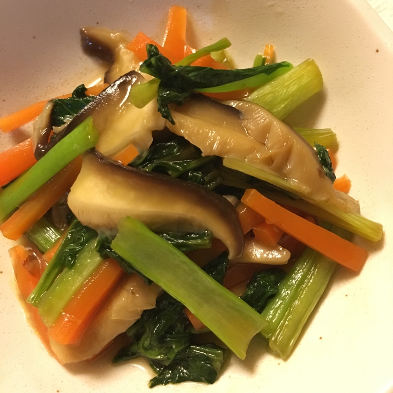 子どももパクパク 小松菜 人参 しいたけで炒め煮 レシピ 作り方 By はるなつmaman 楽天レシピ 子どももパクパク 小松菜 人参 しいたけで炒め煮 レシピ 作り方 By はるなつmaman 楽天レシピ