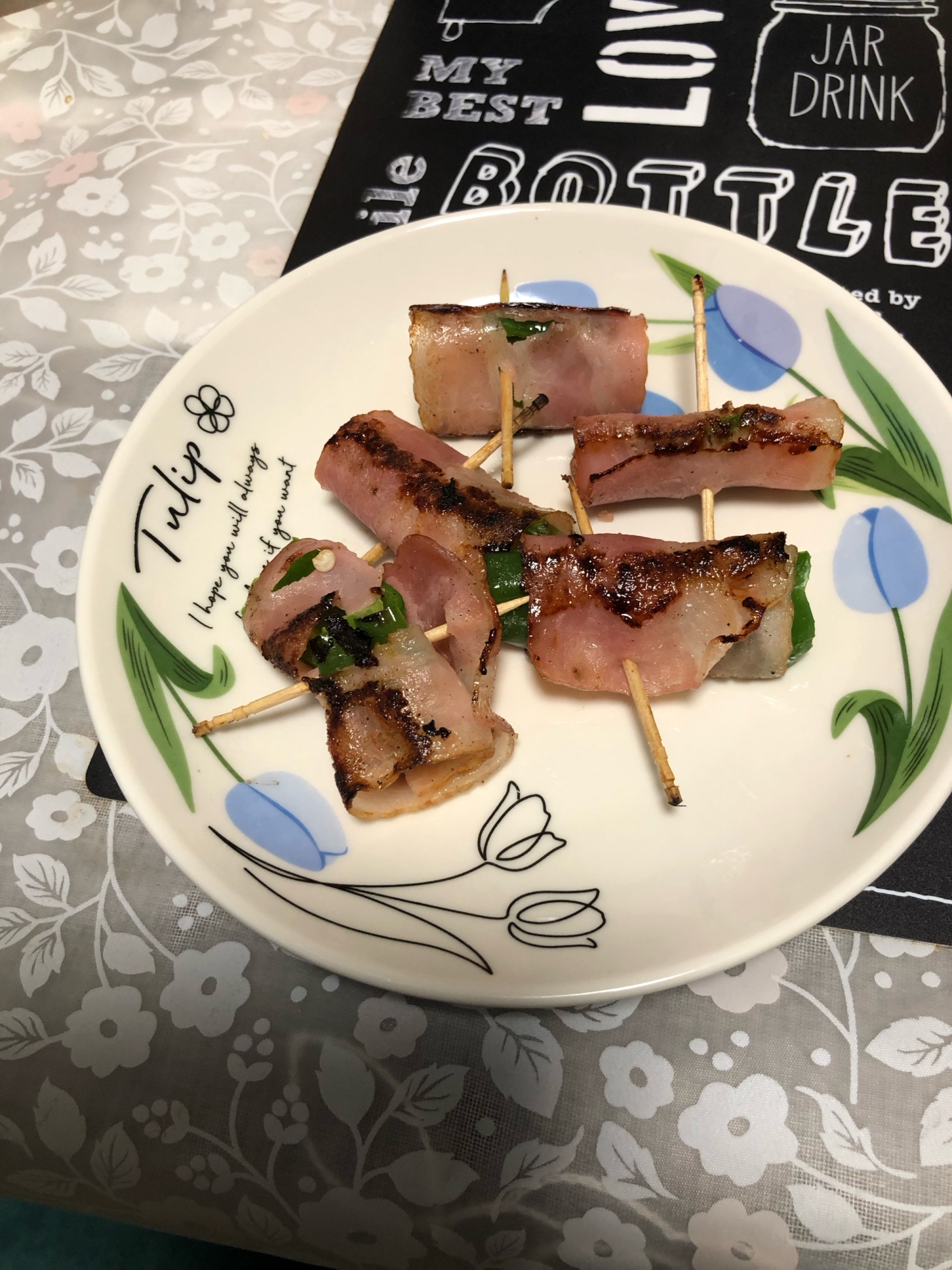 すぐできる!ピーマンのベーコン巻き!