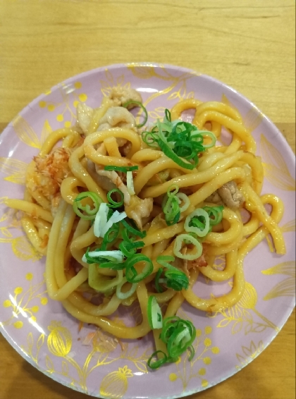 残り野菜で！焼きうどん