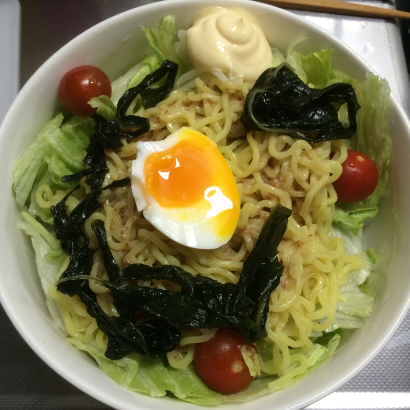 胡麻ラーメンサラダ