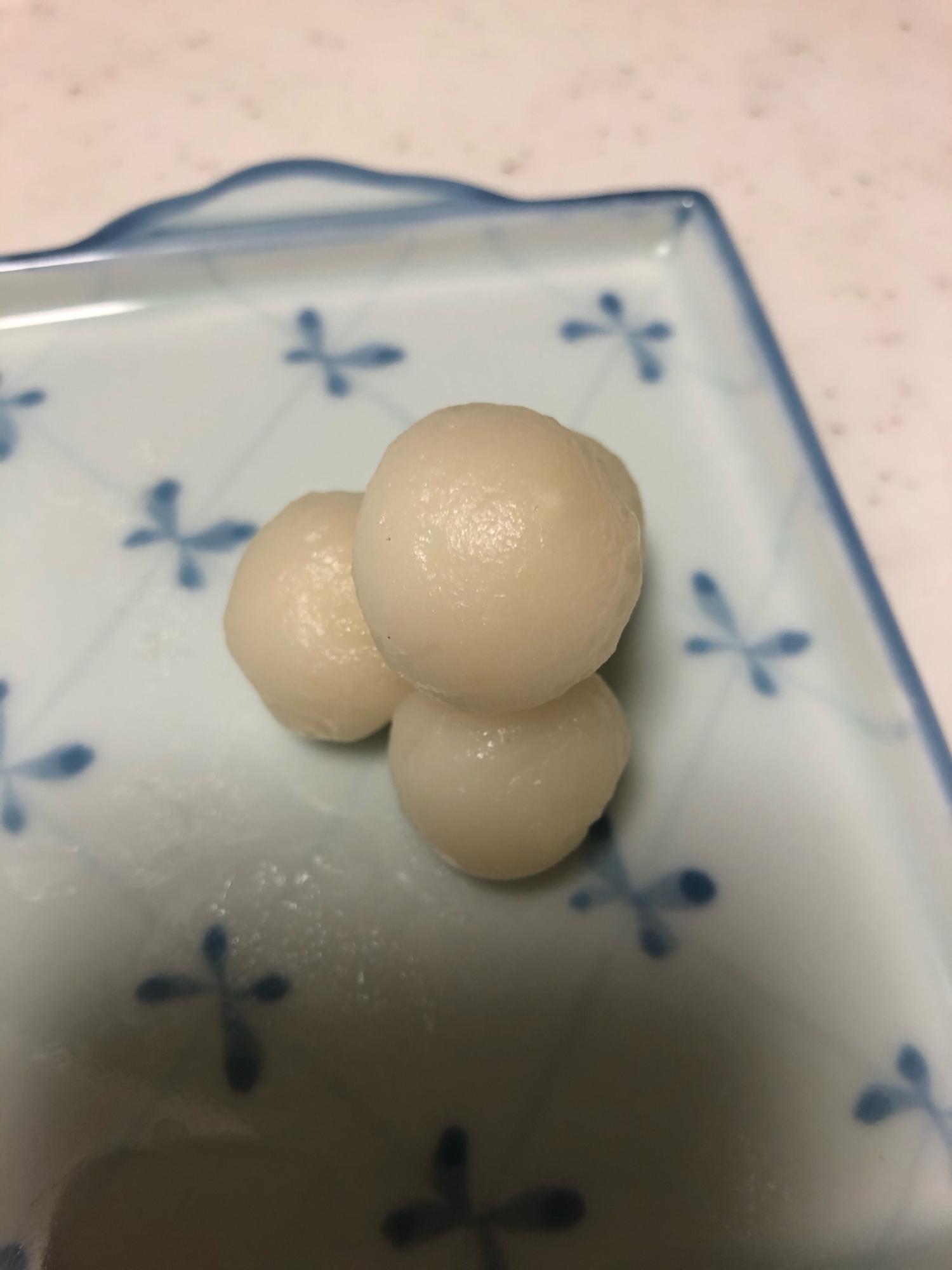 だんご粉不要！白玉粉と米粉のもちもち団子