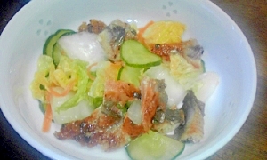 アナゴ（寿司用）と白菜の浅漬けの和え物