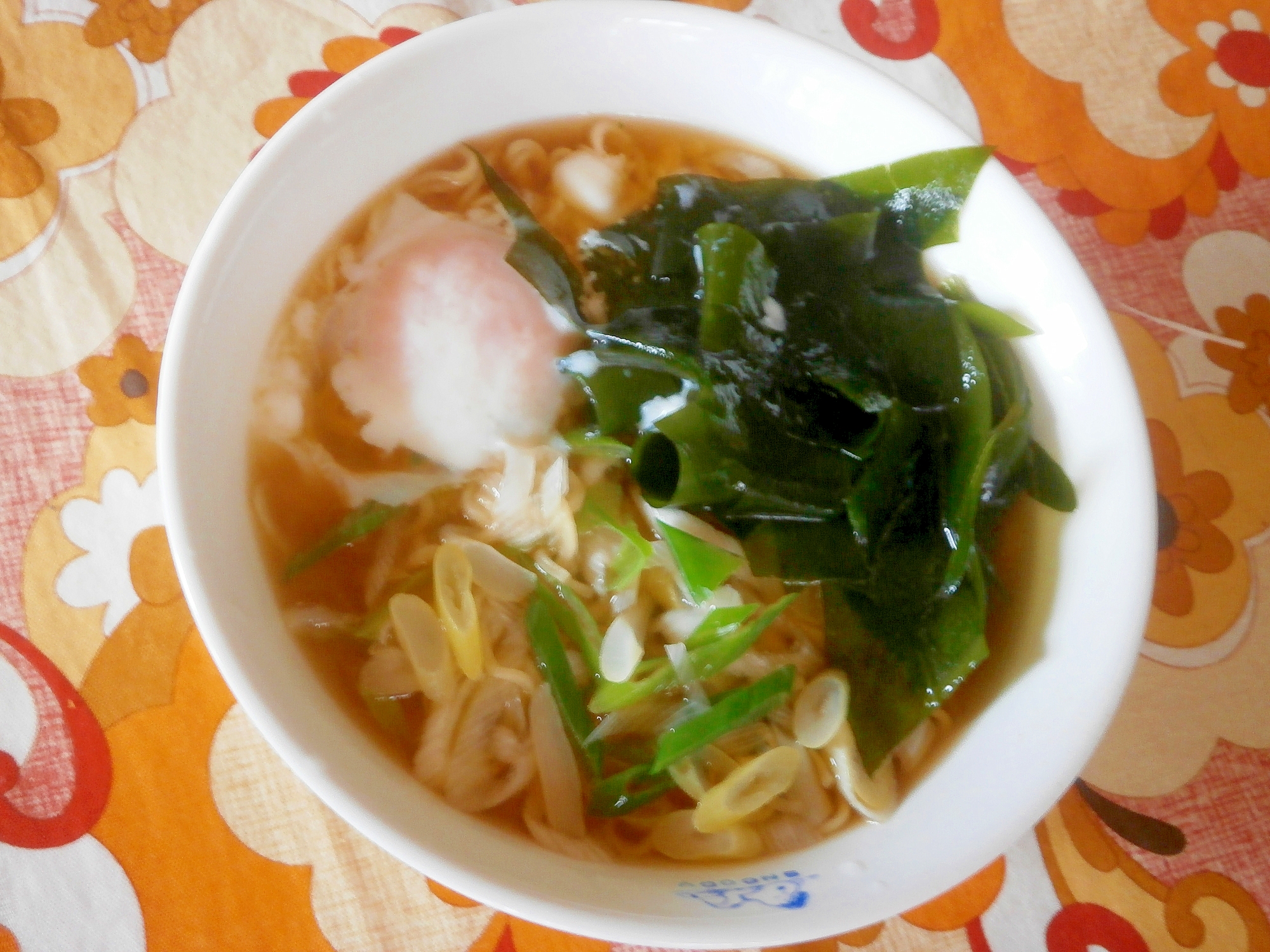 マグカップで！温泉卵ラーメン