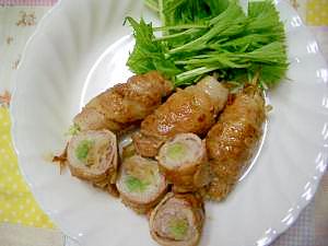 豚肉の三つ葉巻き