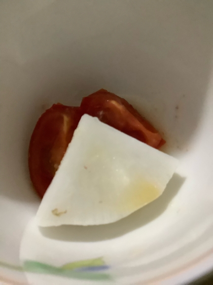 大根とトマトの簡単サラダ