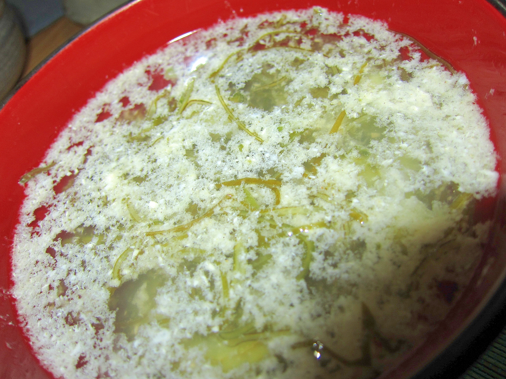 切り昆布と葱の味噌汁